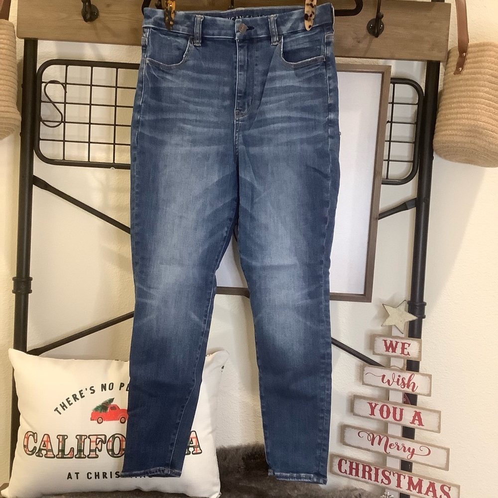 9️⃣AE CURVY SUPER HI-RISE JEGGING 10 SHORT